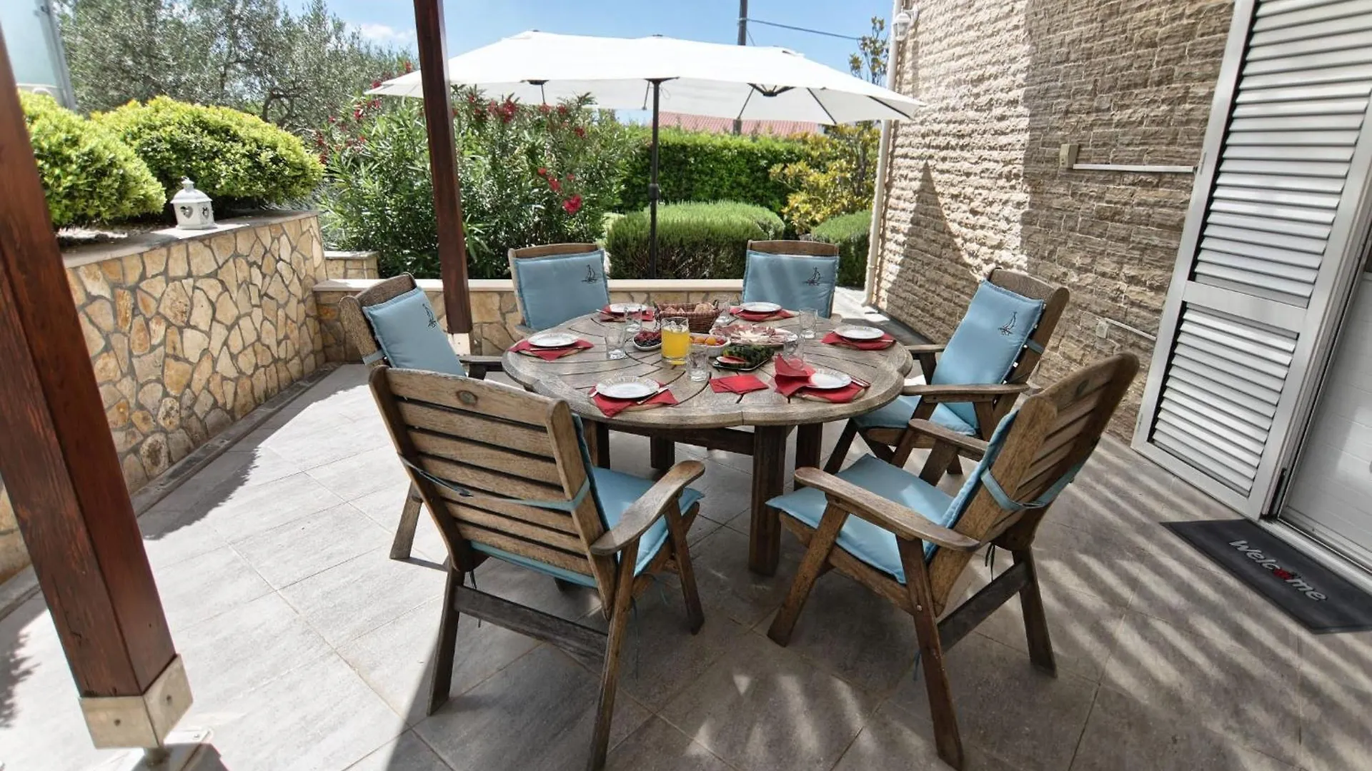Holiday Home Srecko Polaca 0*,